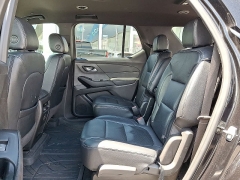 Used 2023  Chevrolet Traverse FWD 4dr LT Cloth w&sol;1LT at CarloanExpress&period;Com near Hampton&comma; VA