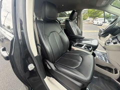 Used 2023  Chrysler Pacifica Hybrid Touring L FWD at CarloanExpress&period;Com near Hampton&comma; VA