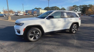 Used 2024  Jeep Grand Cherokee 4xe 4x4 at CarloanExpress&period;Com near Hampton&comma; VA
