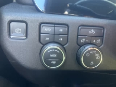 Used 2024  Chevrolet Silverado 1500 4WD Crew Cab 147" LT w/1LT at CarloanExpress.Com near Hampton, VA