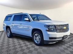 Used 2020  Chevrolet Suburban 4d SUV RWD LT at CarloanExpress.Com near Hampton, VA