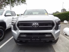 Used 2026  Toyota Tacoma 4WD Double Cab Bed AT &lpar;Natl&rpar; at CarloanExpress&period;Com near Hampton&comma; VA