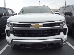 Used 2022  Chevrolet Silverado 1500 4WD Crew Cab 147" LT w&sol;2FL at CarloanExpress&period;Com near Hampton&comma; VA