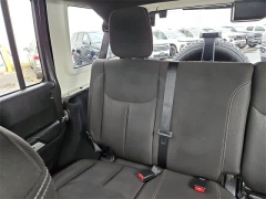 Used 2017  Jeep Wrangler Unlimited 4WD 4dr Sahara at CarloanExpress.Com near Hampton, VA