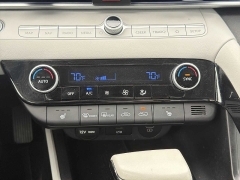Used 2024  Hyundai Elantra Limited IVT at CarloanExpress&period;Com near Hampton&comma; VA