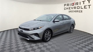 Used 2024  Kia Forte LXS IVT at CarloanExpress.Com near Hampton, VA