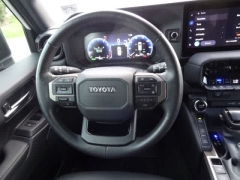 Used 2024  Toyota Land Cruiser 4WD &lpar;Natl&rpar; at CarloanExpress&period;Com near Hampton&comma; VA