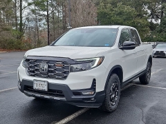 New 2026  Honda Ridgeline TrailSport&plus; AWD at CarloanExpress&period;Com near Hampton&comma; VA