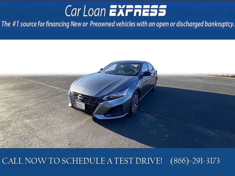 Used 2024  Nissan Altima 2.5 SV Sedan at CarloanExpress.Com near Hampton, VA