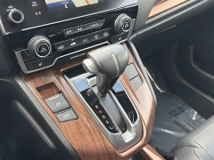 Used 2019  Honda CR-V 4d SUV FWD Touring at CarloanExpress&period;Com near Hampton&comma; VA