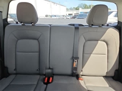 Used 2022  Chevrolet Colorado 2WD Crew Cab 128" Work Truck at CarloanExpress.Com near Hampton, VA