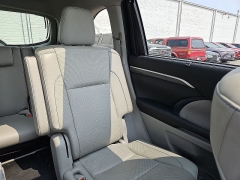 Used 2019  Toyota Highlander Limited V6 AWD &lpar;Natl&rpar; at CarloanExpress&period;Com near Hampton&comma; VA