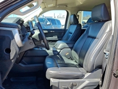 Used 2023  Ford Expedition XLT 4x4 at CarloanExpress&period;Com near Hampton&comma; VA