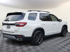 Used 2025  Honda Pilot AWD at CarloanExpress.Com near Hampton, VA