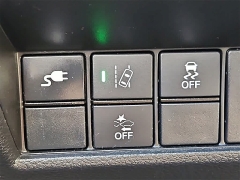 Used 2019  Honda Clarity Plug-In Hybrid 4d Sedan at CarloanExpress.Com near Hampton, VA