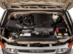 Used 2012  Toyota FJ Cruiser 4WD 4dr &lpar;Natl&rpar; at CarloanExpress&period;Com near Hampton&comma; VA