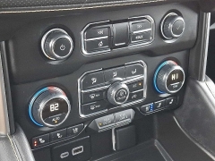 Used 2024  Chevrolet Suburban 4WD 4dr Premier at CarloanExpress&period;Com near Hampton&comma; VA