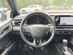 Used 2025  Toyota Camry &lpar;Natl&rpar; at CarloanExpress&period;Com near Hampton&comma; VA