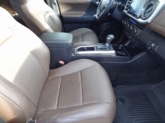 Used 2023  Toyota Tacoma 4WD Limited Double Cab 5ft Bed V6 AT at CarloanExpress.Com near Hampton, VA