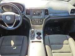 Used 2020  Jeep Grand Cherokee Laredo E 4x4 at CarloanExpress&period;Com near Hampton&comma; VA