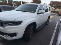 Used 2022  Jeep Wagoneer Series III 4x4 at CarloanExpress.Com near Hampton, VA