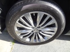 Used 2024  Toyota Highlander Hybrid Platinum AWD at CarloanExpress&period;Com near Hampton&comma; VA