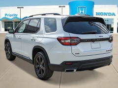 New 2025  Honda Pilot Black Edition AWD at CarloanExpress.Com near Hampton, VA