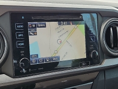 Used 2018  Toyota Tacoma Double Cab 5' Bed V6 4x4 &lpar;Natl&rpar; at CarloanExpress&period;Com near Hampton&comma; VA