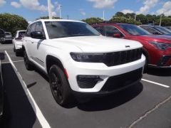 Used 2023  Jeep Grand Cherokee Limited 4x4 at CarloanExpress&period;Com near Hampton&comma; VA