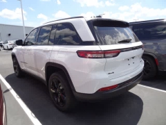 Used 2023  Jeep Grand Cherokee Limited 4x4 at CarloanExpress&period;Com near Hampton&comma; VA