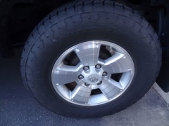 Used 2014  Toyota Tacoma 4WD Double Cab V6 &lpar;Natl&rpar; at CarloanExpress&period;Com near Hampton&comma; VA