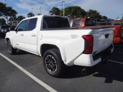 Used 2025  Toyota Tacoma 4WD Double Cab Bed &lpar;Natl&rpar; at CarloanExpress&period;Com near Hampton&comma; VA