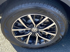 Used 2021  Volkswagen Tiguan 2.0T FWD at CarloanExpress.Com near Hampton, VA