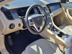 Used 2018  Ford Taurus 4d Sedan FWD SE at CarloanExpress&period;Com near Hampton&comma; VA