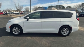 Used 2023  Chrysler Pacifica Touring L FWD at CarloanExpress&period;Com near Hampton&comma; VA