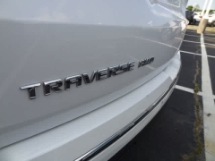 Used 2019  Chevrolet Traverse AWD 4dr High Country w&sol;2LZ at CarloanExpress&period;Com near Hampton&comma; VA