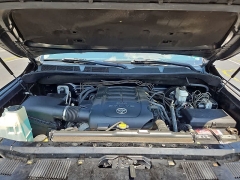 Used 2017  Toyota Tundra 4WD CrewMax 5&period;5' Bed 5&period;7L &lpar;Natl&rpar; at CarloanExpress&period;Com near Hampton&comma; VA