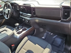 Used 2022  GMC Sierra 1500 4WD Crew Cab 147" Elevation w/3SB at CarloanExpress.Com near Hampton, VA