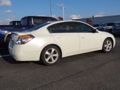 Used 2008  Nissan Altima 4dr Sdn V6 CVT 3.5 SE at CarloanExpress.Com near Hampton, VA