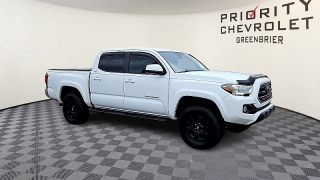 Used 2019  Toyota Tacoma 2WD Double Cab 5' Bed V6 AT &lpar;Natl&rpar; at CarloanExpress&period;Com near Hampton&comma; VA