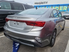 Used 2022  Kia Forte LXS IVT at CarloanExpress.Com near Hampton, VA