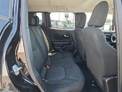 Used 2023  Jeep Renegade Latitude 4x4 at CarloanExpress.Com near Hampton, VA