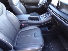 Used 2024  Hyundai Palisade Limited AWD at CarloanExpress.Com near Hampton, VA