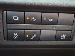 Used 2020  Nissan Kicks S FWD at CarloanExpress&period;Com near Hampton&comma; VA