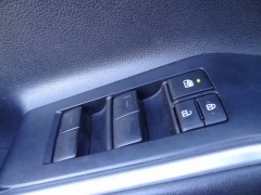 Used 2023  Toyota Highlander Hybrid LE FWD at CarloanExpress&period;Com near Hampton&comma; VA