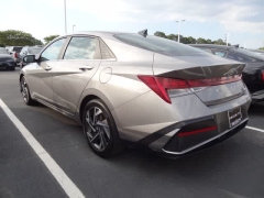 Used 2024  Hyundai Elantra Limited IVT at CarloanExpress&period;Com near Hampton&comma; VA
