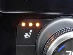 Used 2023  Toyota Highlander FWD &lpar;Natl&rpar; at CarloanExpress&period;Com near Hampton&comma; VA