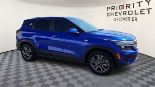 Used 2023  Kia Seltos LX IVT AWD at CarloanExpress.Com near Hampton, VA