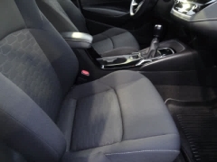 Used 2020  Toyota Corolla Hatchback Manual &lpar;Natl&rpar; at CarloanExpress&period;Com near Hampton&comma; VA