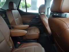 Used 2019  Chevrolet Traverse AWD 4dr High Country w&sol;2LZ at CarloanExpress&period;Com near Hampton&comma; VA